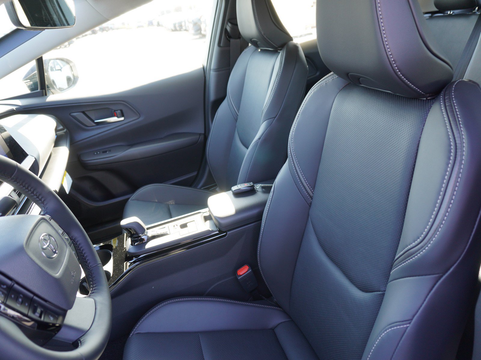 New 2026 Toyota Prius Plug-In Hybrid FWD image 22