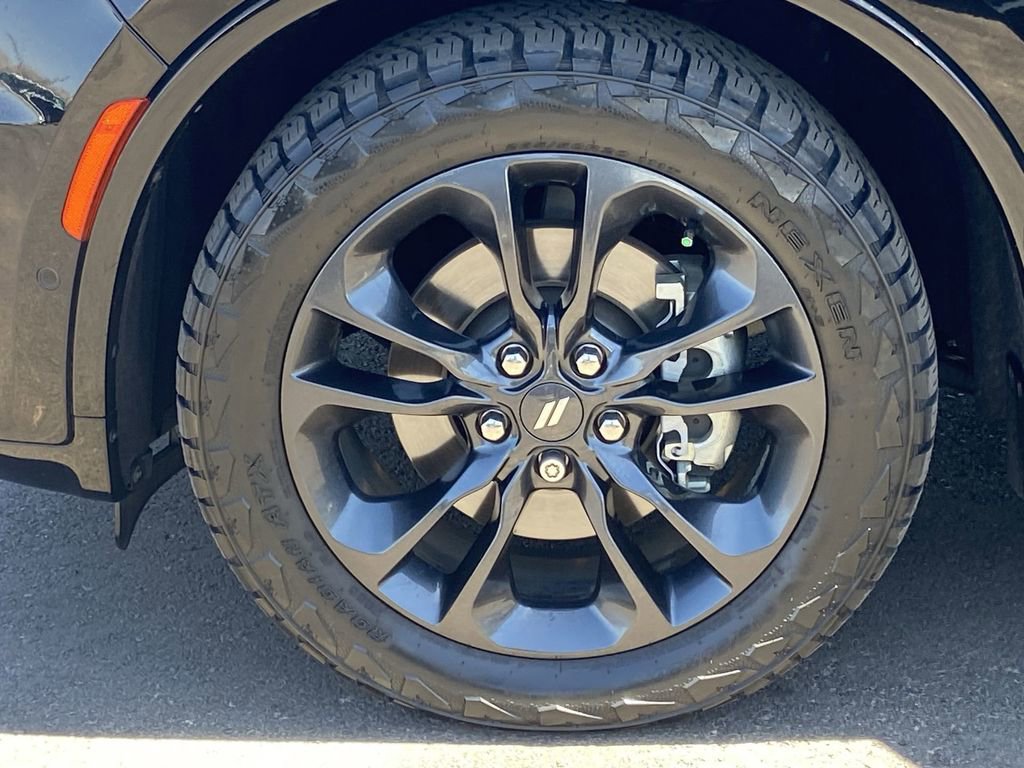 Used 2022 Dodge Durango R/T w/ Blacktop Package AWD/4WD image 29