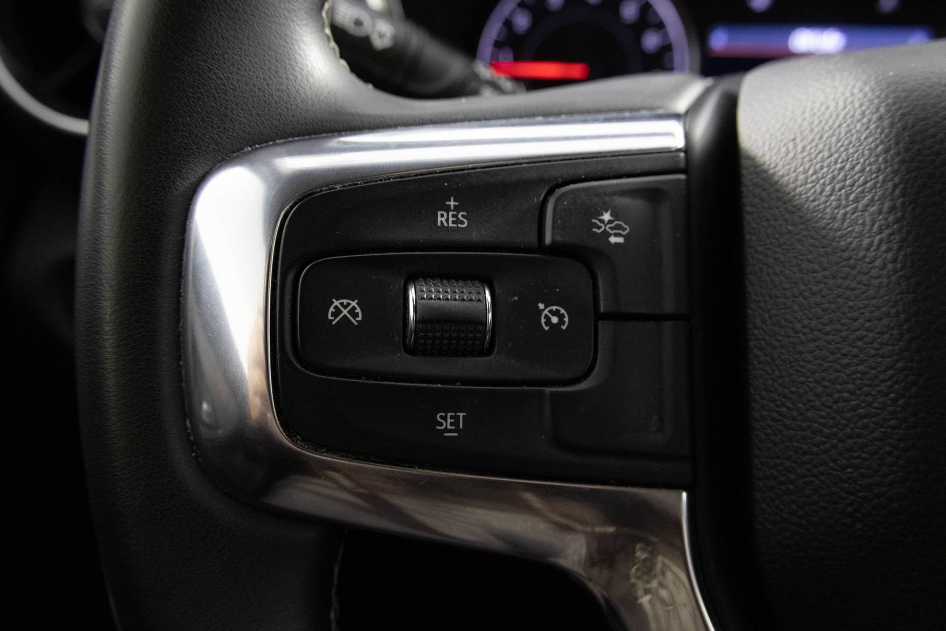 Certified 2024 Chevrolet Blazer LT w/ Midnight/Sport Edition FWD image 26