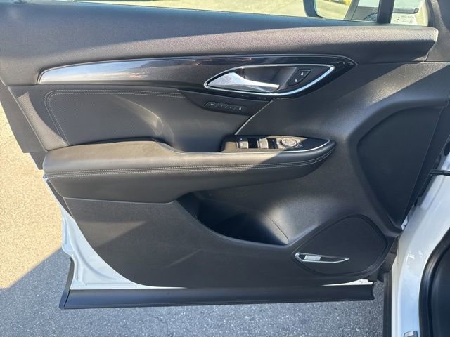 Used 2025 Buick Envision Preferred image 11