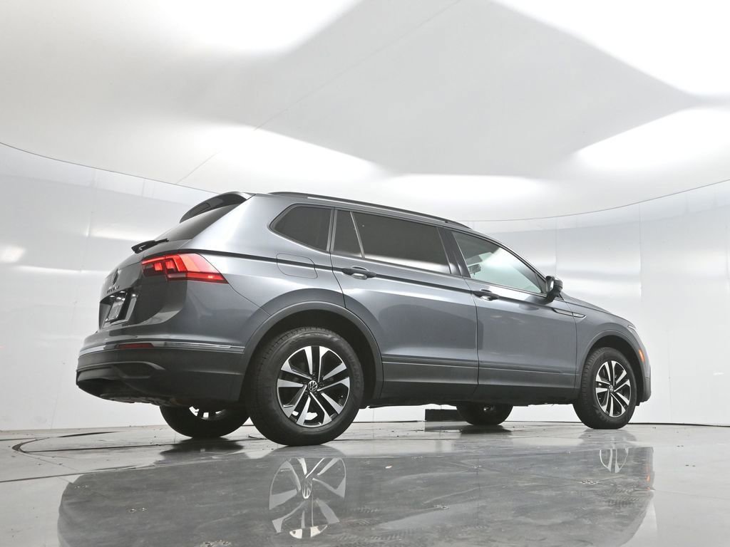 Used 2022 Volkswagen Tiguan S image 69
