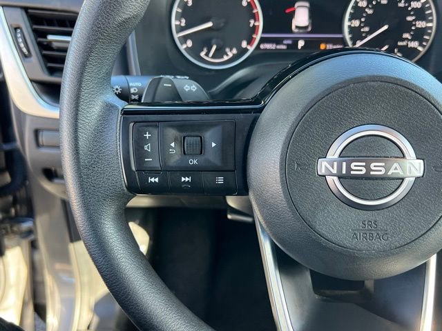Used 2023 Nissan Rogue SV image 26