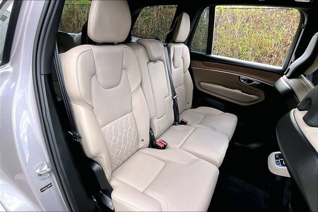 Certified 2026 Volvo XC90 B6 Plus AWD/4WD image 35