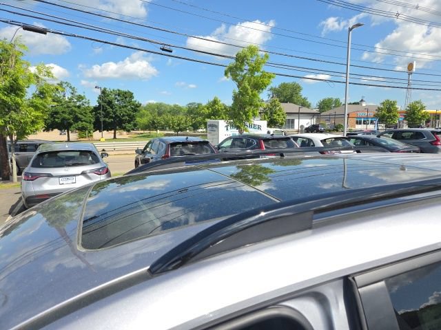 Used 2025 Honda Pilot TrailSport image 27