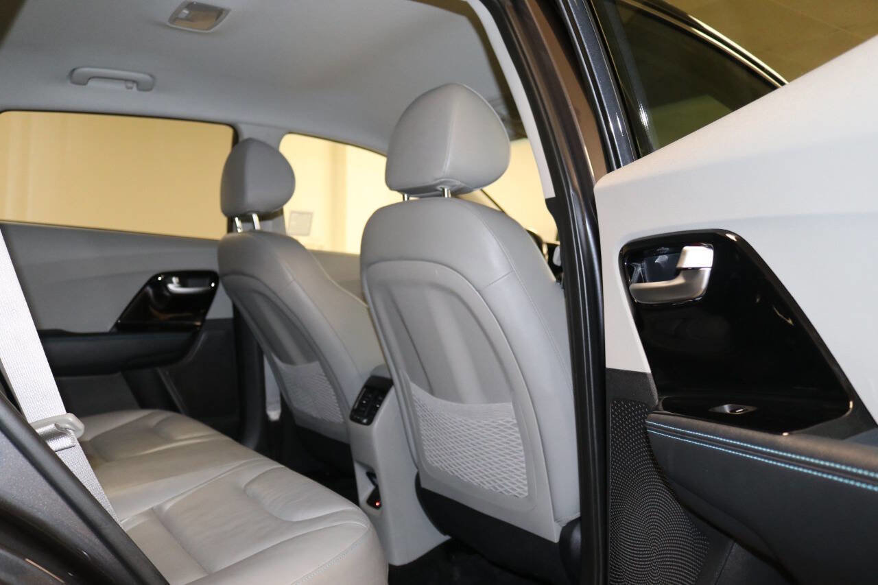 Used 2018 Kia Niro EX Premium image 78