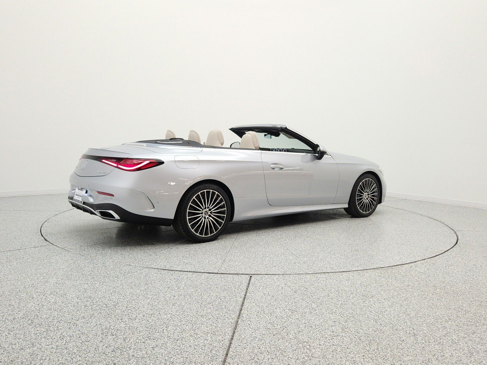 New 2026 Mercedes-Benz CLE 300 4MATIC Cabriolet image 5