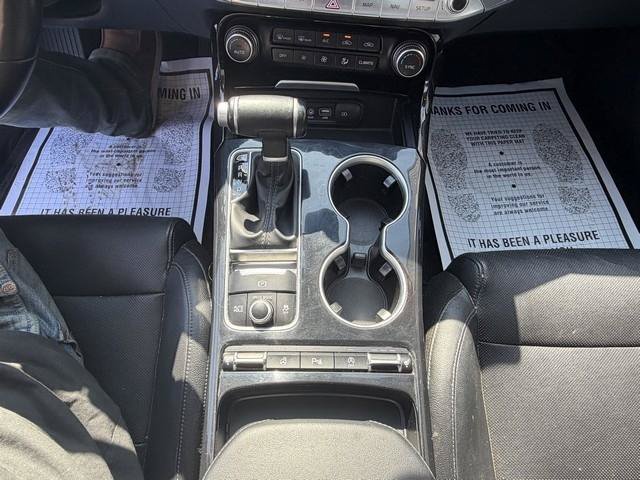 Used 2018 Kia Stinger Premium AWD/4WD image 18