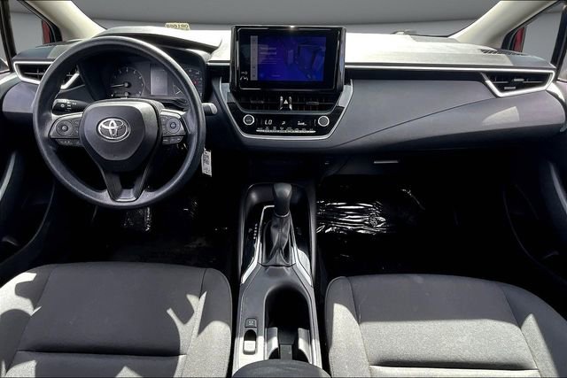 Used 2024 Toyota Corolla LE image 7