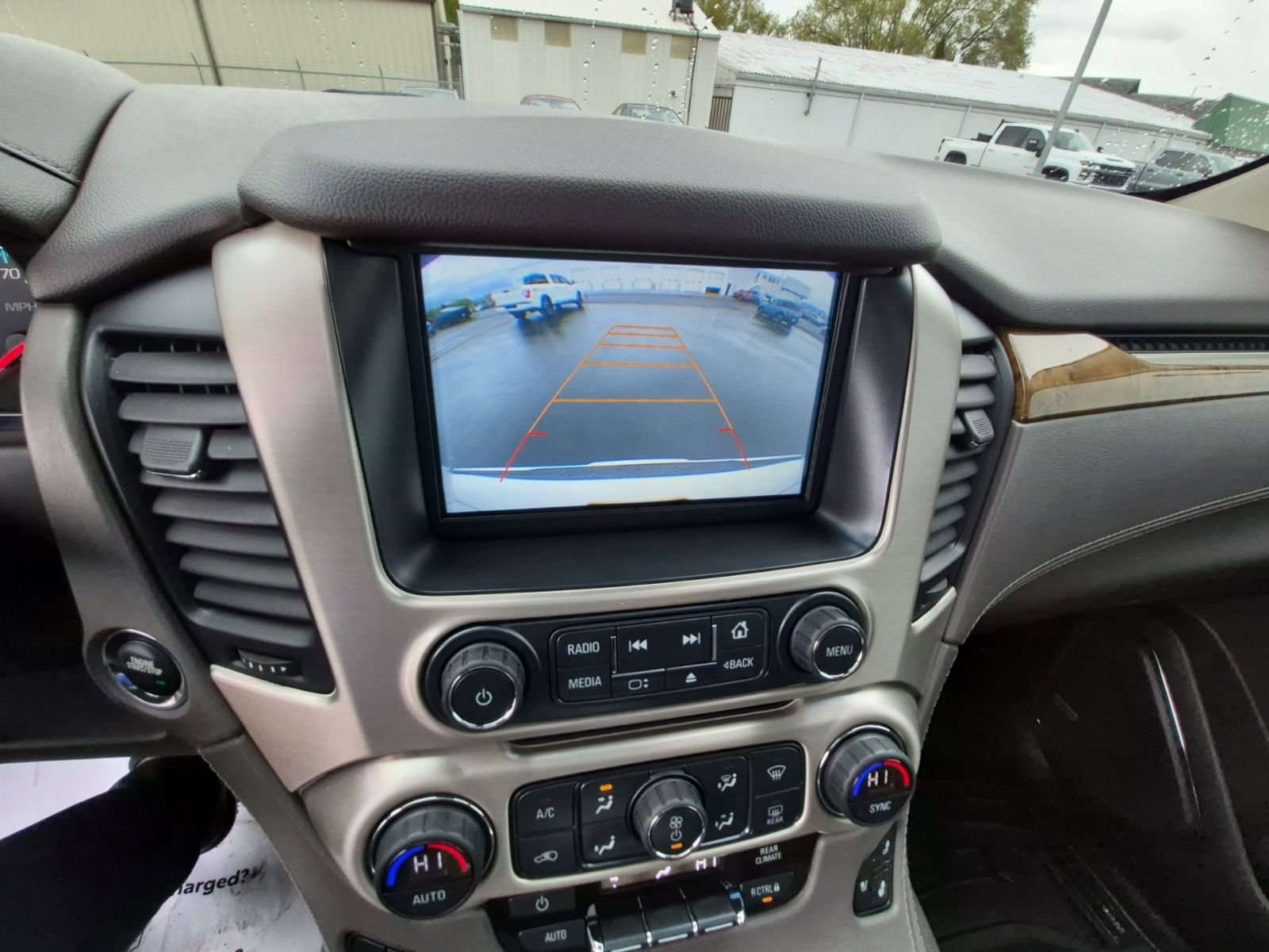 Used 2017 GMC Yukon XL Denali w/ Open Road Package image 21