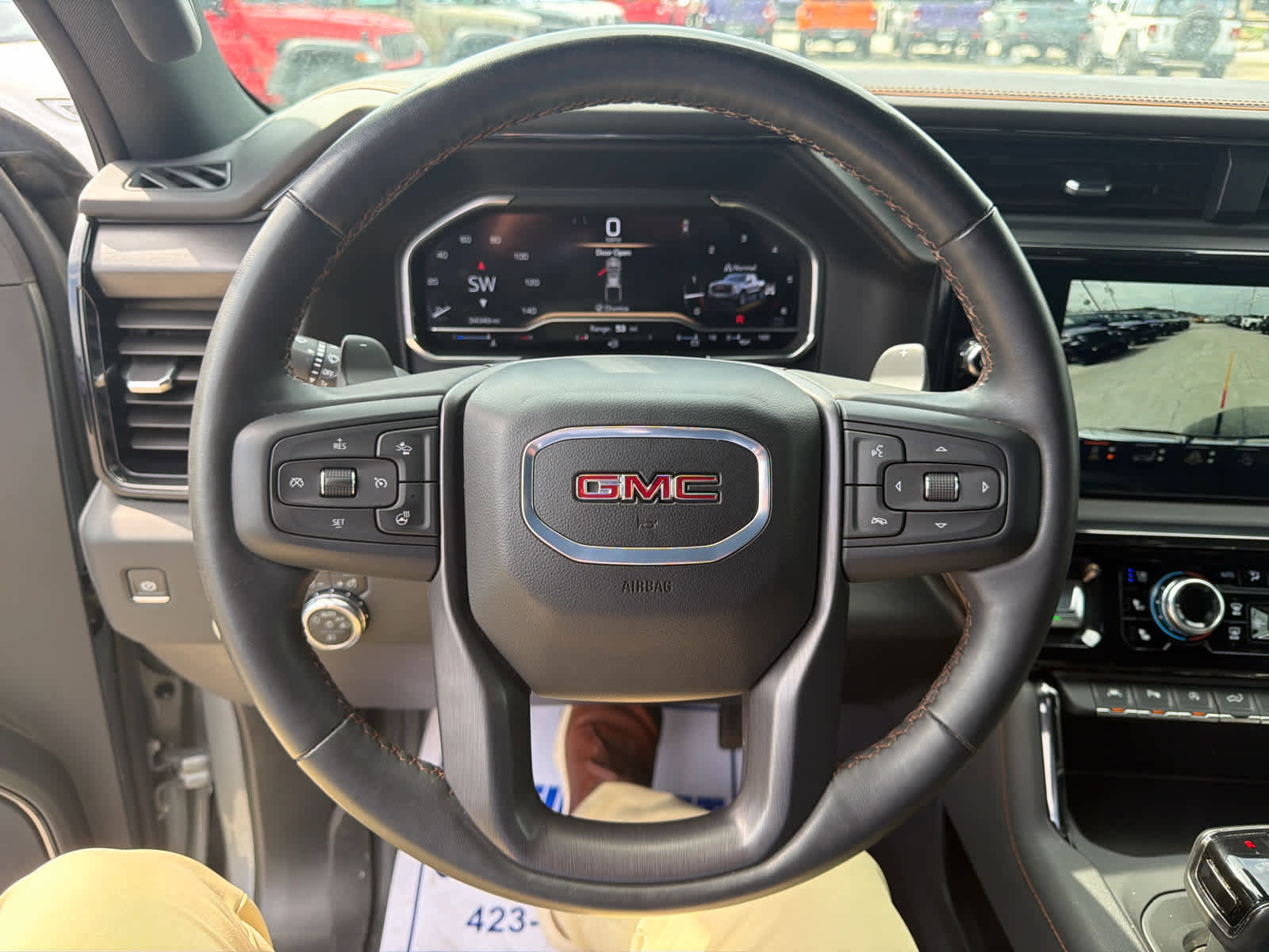 Used 2024 GMC Sierra 1500 AT4 w/ Technology Package AWD/4WD image 15