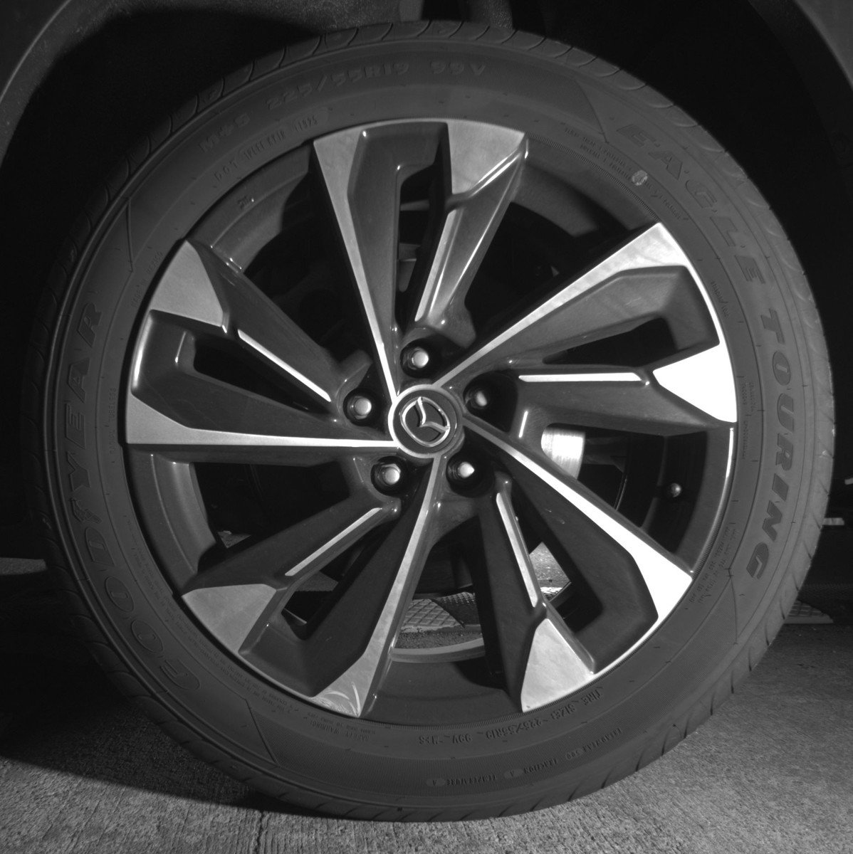 Used 2025 MAZDA CX-50 2.5 Hybrid w/ Premium Plus Pkg image 14