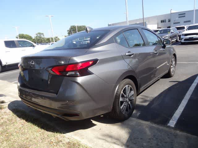Used 2024 Nissan Versa SV FWD image 5