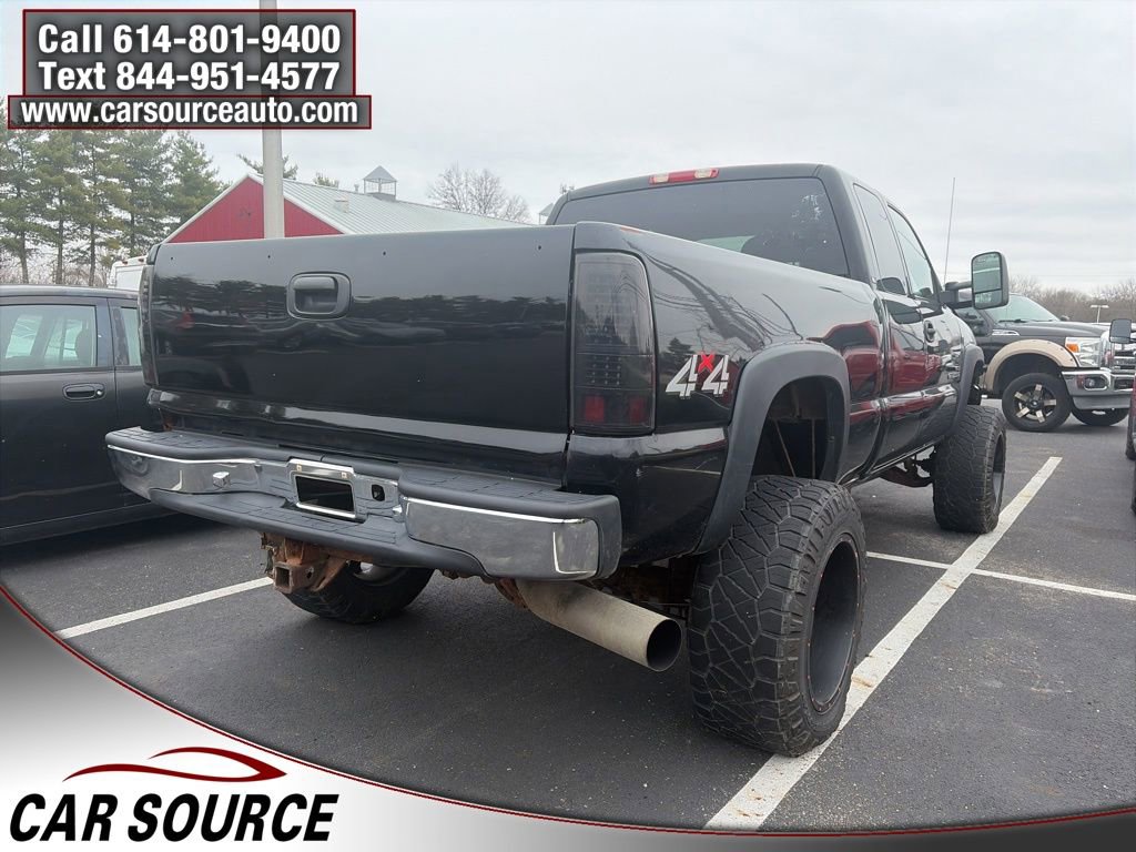 Used 2005 GMC Sierra 2500 SLT w/ Heavy-Duty Power Package image 5