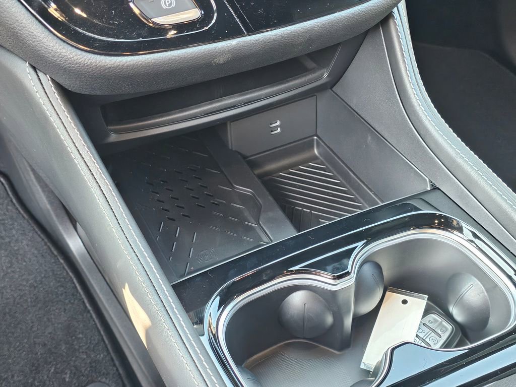 New 2026 Chrysler Pacifica Limited image 22