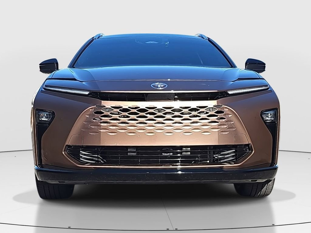 Certified 2025 Toyota Crown Signia image 2