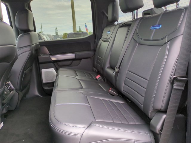 New 2026 Ford F350 4x4 Crew Cab Super Duty image 14