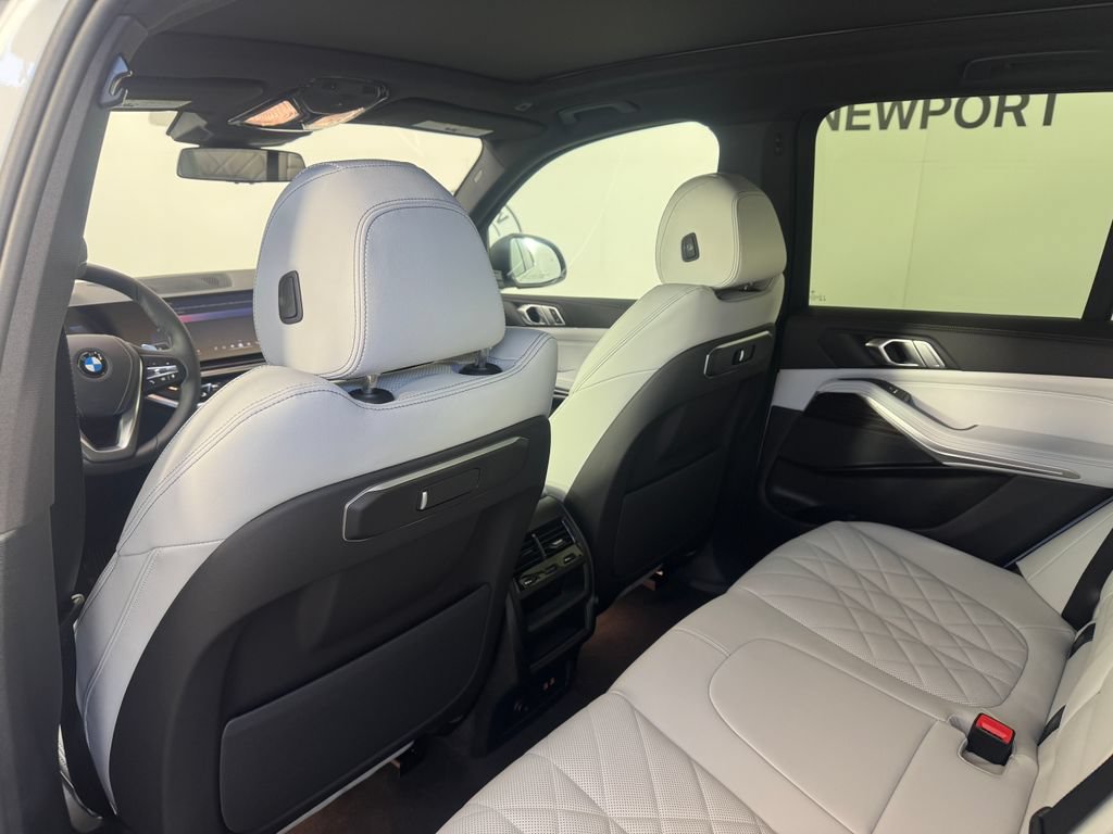 New 2026 BMW X5 xDrive40i AWD/4WD image 14