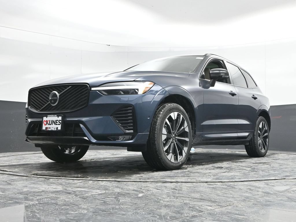 New 2026 Volvo XC60 B5 Plus w/ Protection Package Premier AWD/4WD image 40