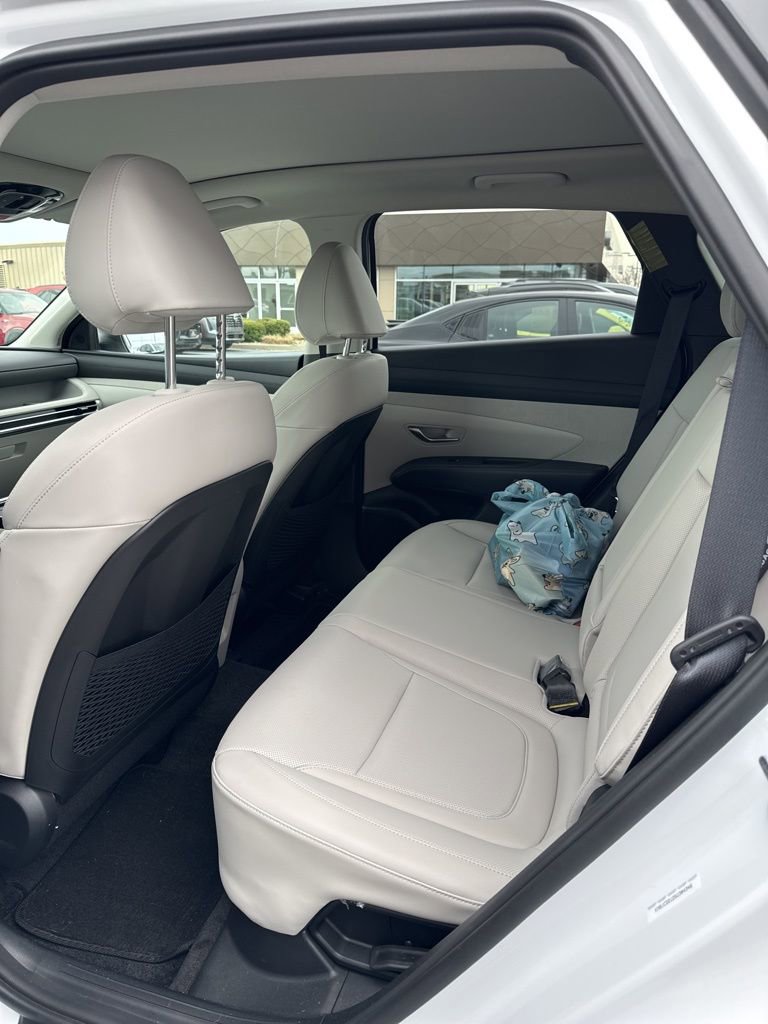 Used 2025 Hyundai Tucson SEL image 11