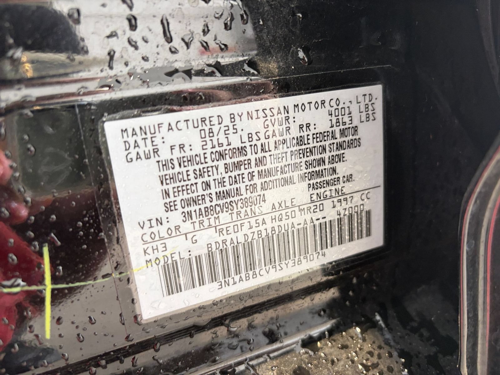 Used 2025 Nissan Sentra SV FWD image 28