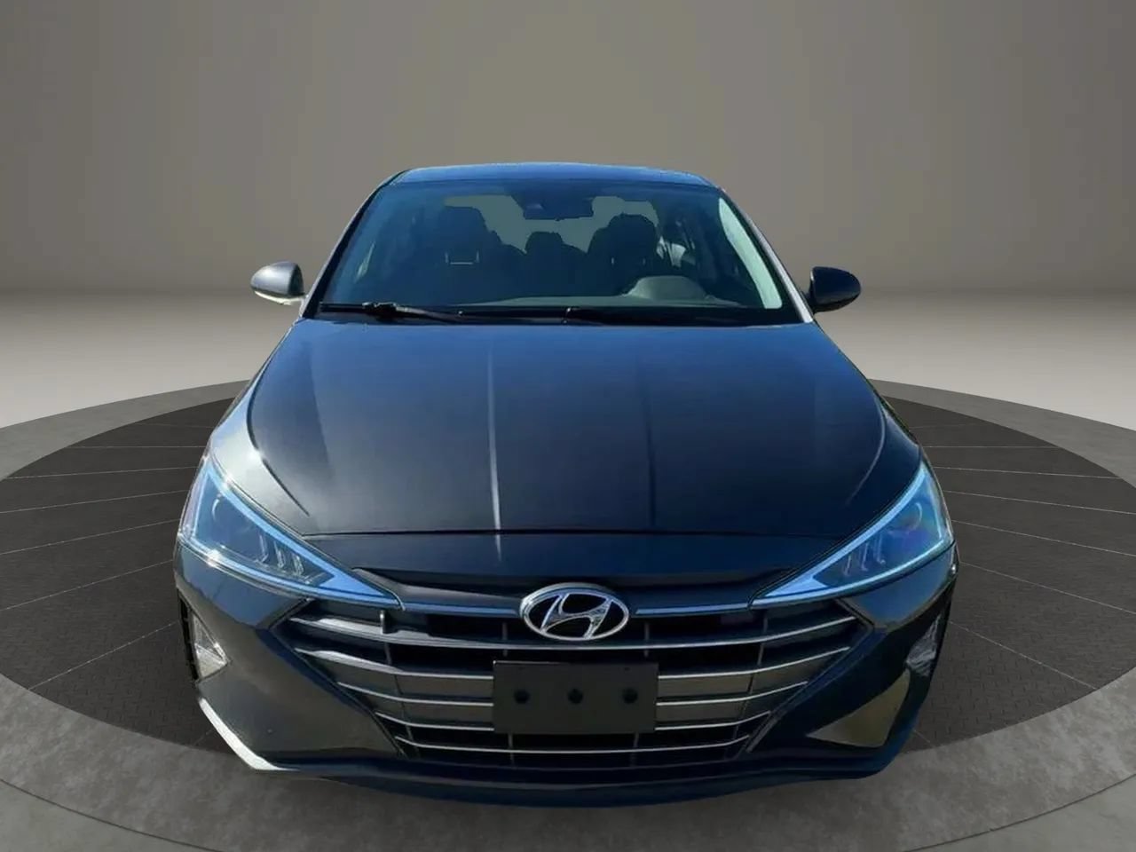 Used 2020 Hyundai Elantra SE FWD image 2