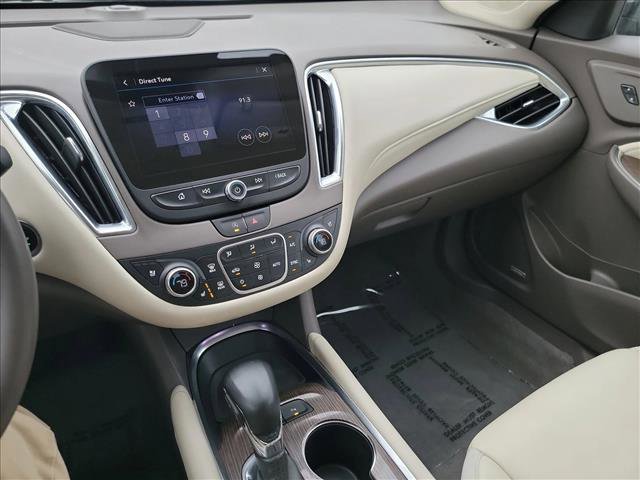 Used 2024 Chevrolet Malibu LT image 22