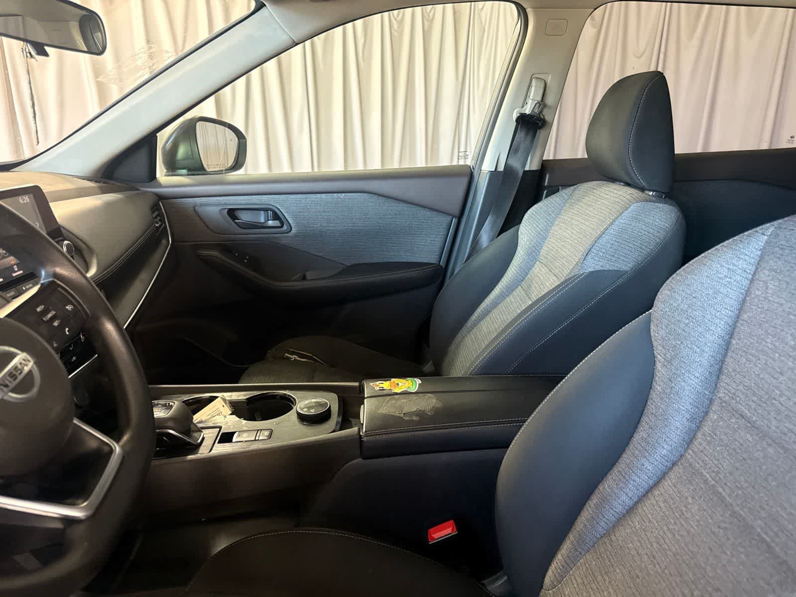 Used 2021 Nissan Rogue S AWD/4WD image 20
