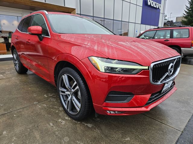 Used 2021 Volvo XC60 T5 Momentum w/ Advanced Package image 3