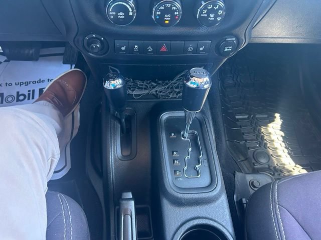 Used 2014 Jeep Wrangler Unlimited Sahara w/ Mopar Chrome Edition Group AWD/4WD image 22