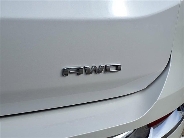 Used 2023 GMC Terrain Denali w/ Denali Premium Package image 9