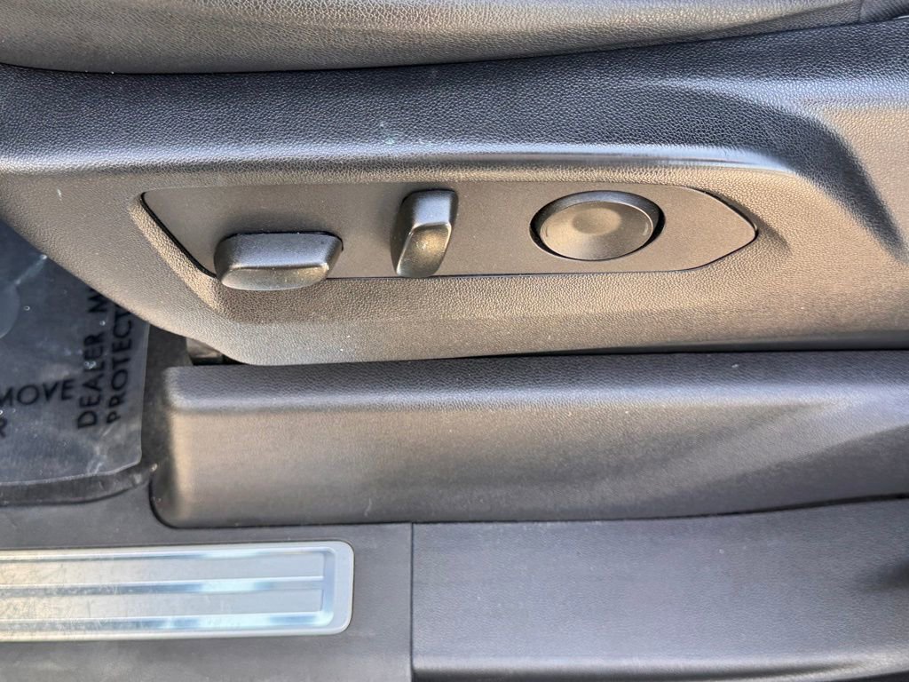 Used 2024 Chevrolet Silverado 2500 LTZ image 18