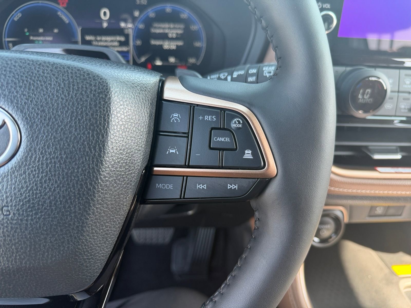 New 2026 Toyota Grand Highlander AWD Hybrid image 22