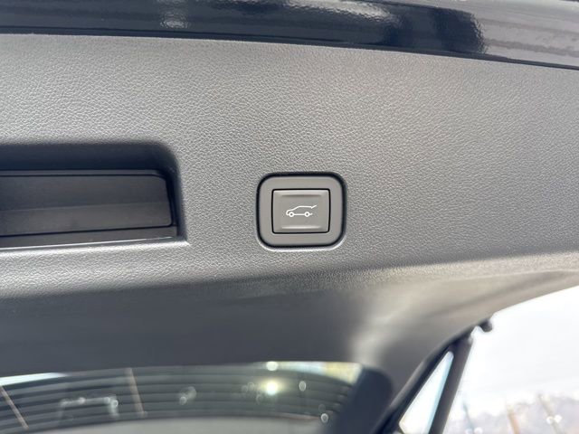New 2026 Chevrolet Traverse RS AWD/4WD image 14