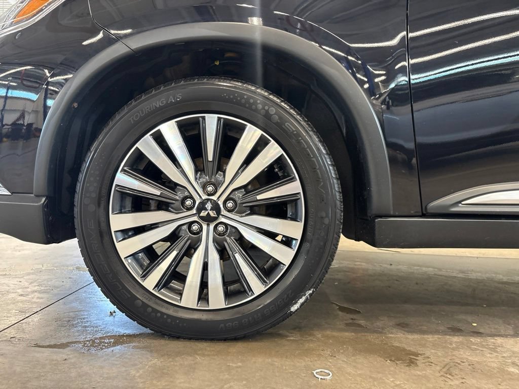 Used 2019 Mitsubishi Outlander SE AWD/4WD image 24