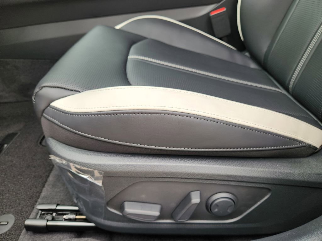 New 2026 Kia K5 GT-Line FWD image 17