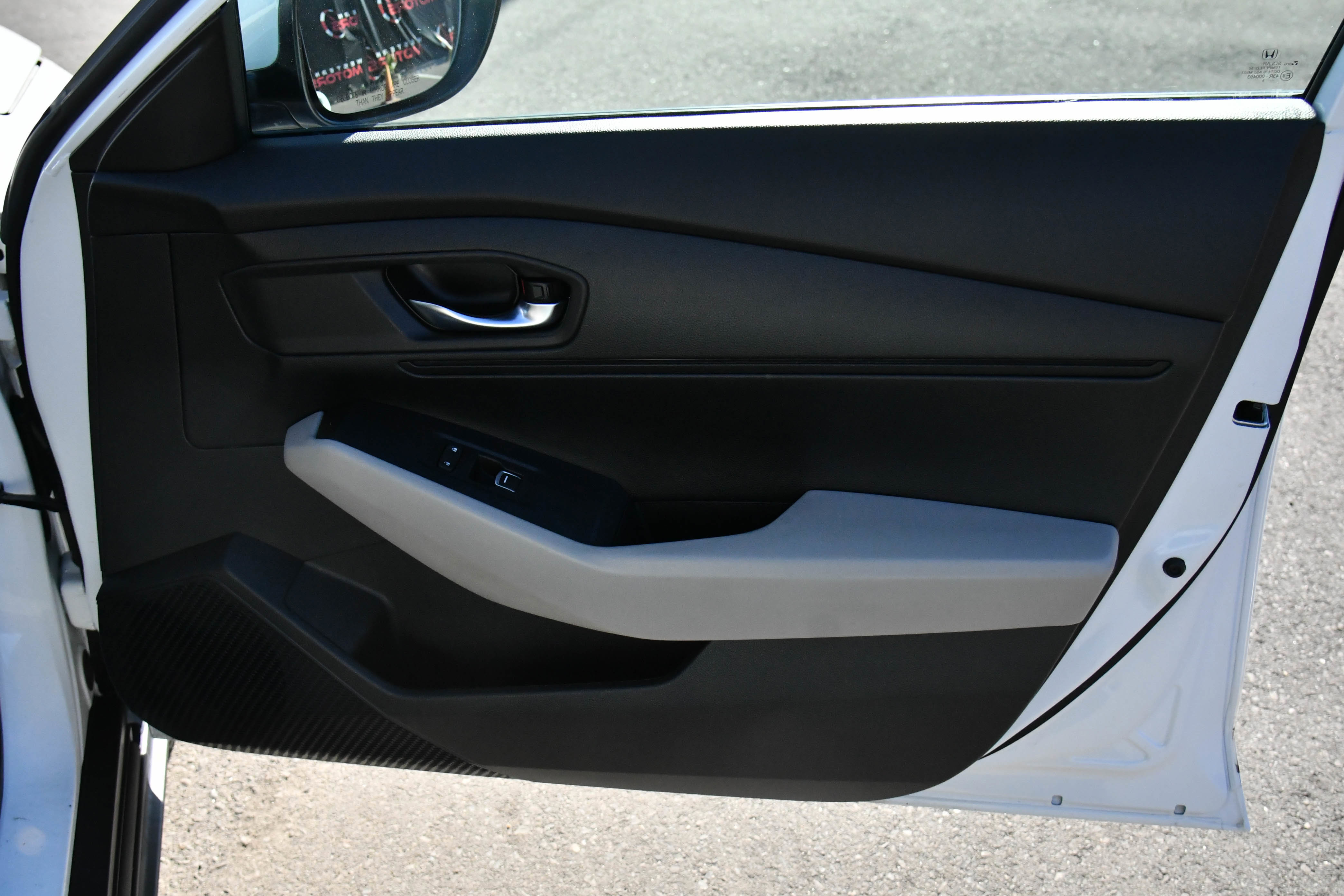 Used 2023 Honda Accord LX image 37