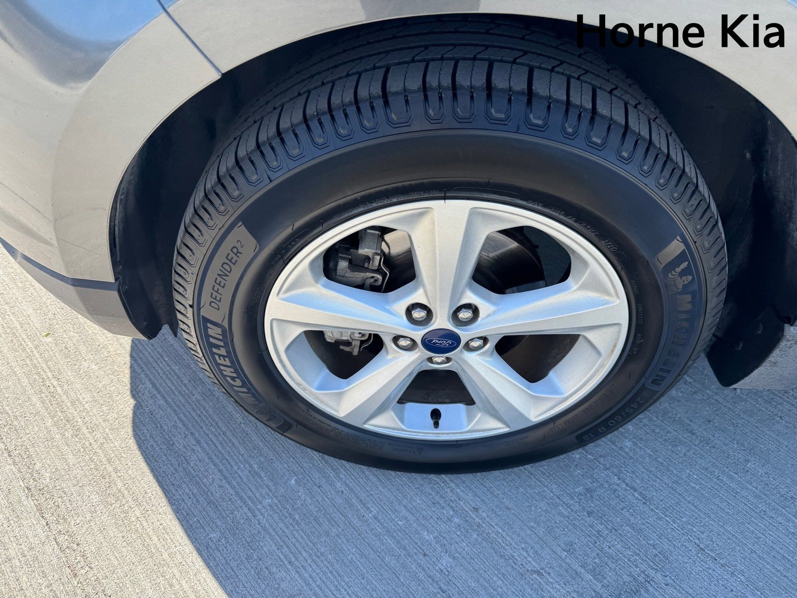 Used 2016 Ford Edge SE image 8