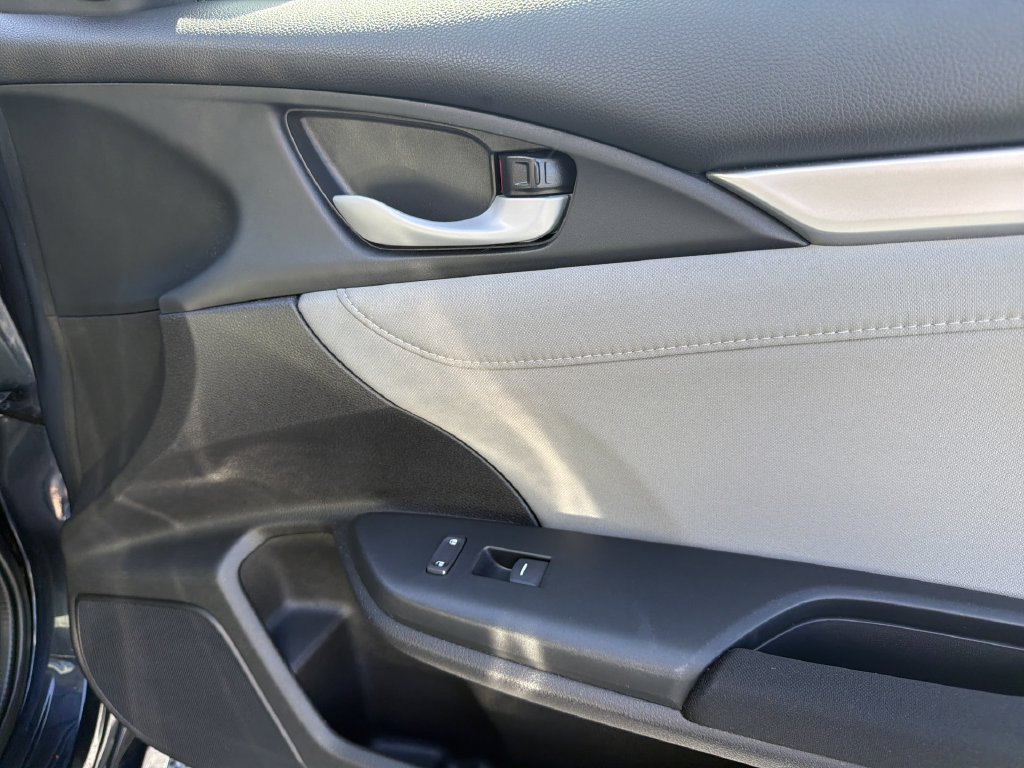 Used 2016 Honda Civic EX image 40