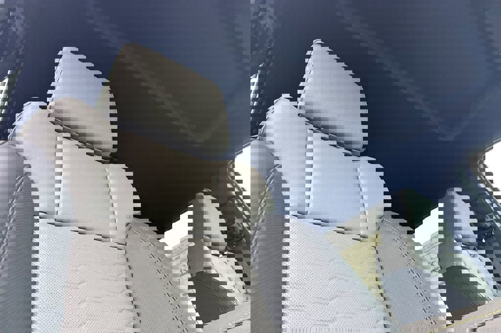 New 2026 Chevrolet Silverado 2500 ZR2 image 16