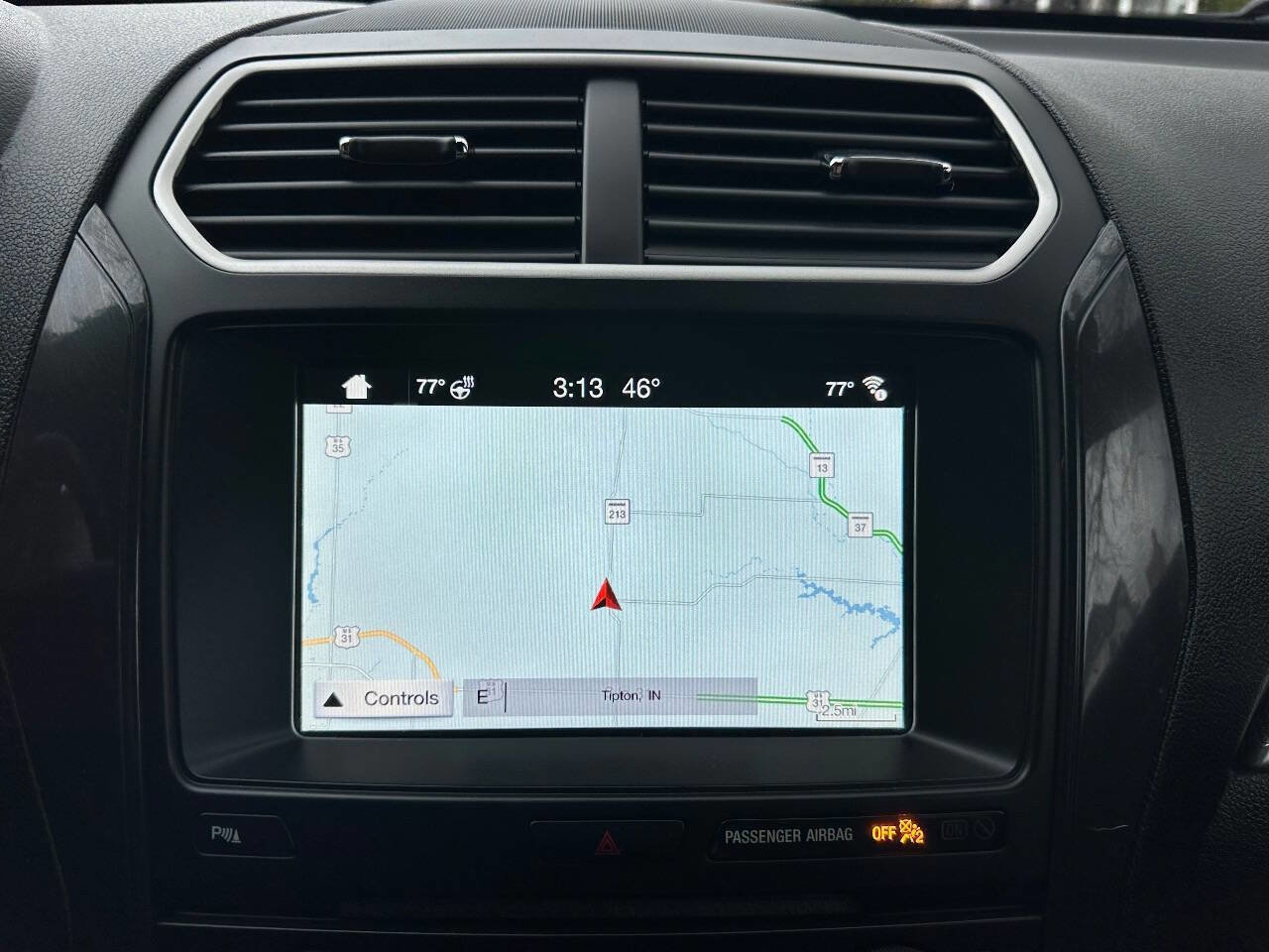 Used 2017 Ford Explorer XLT w/ Equipment Group 202A image 15