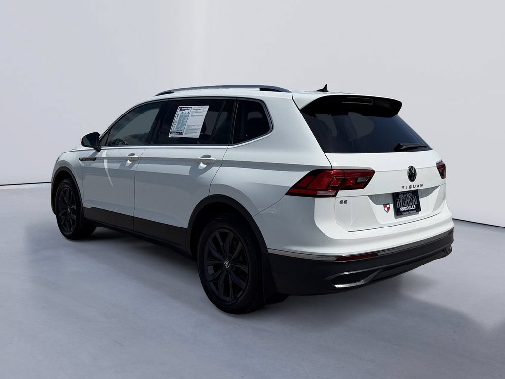 Used 2024 Volkswagen Tiguan SE FWD image 5