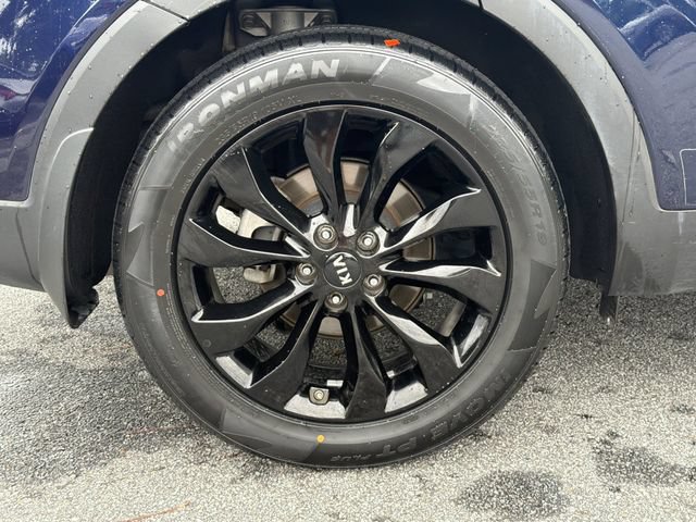 Used 2020 Kia Sorento EX FWD image 19