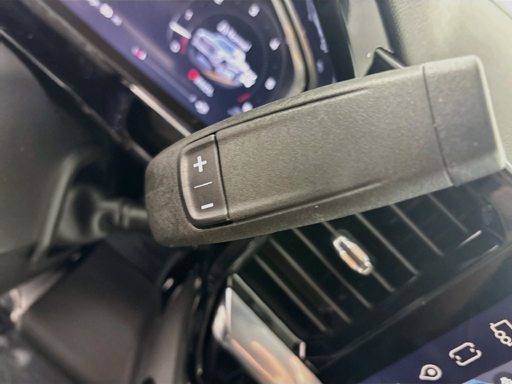 New 2026 GMC Sierra 1500 SLT AWD/4WD image 17