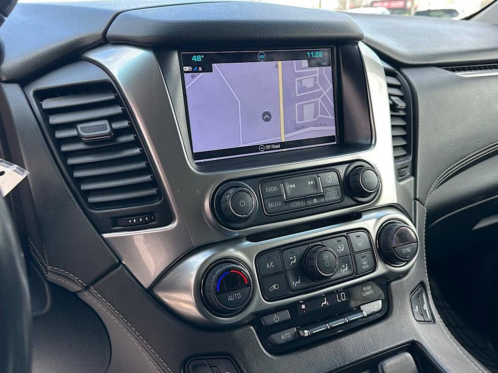Used 2019 Chevrolet Suburban LT image 26