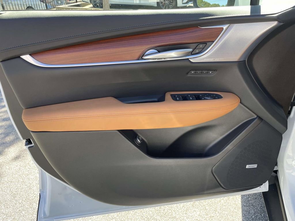 New 2025 Cadillac XT5 Premium Luxury w/ Technology Package image 15
