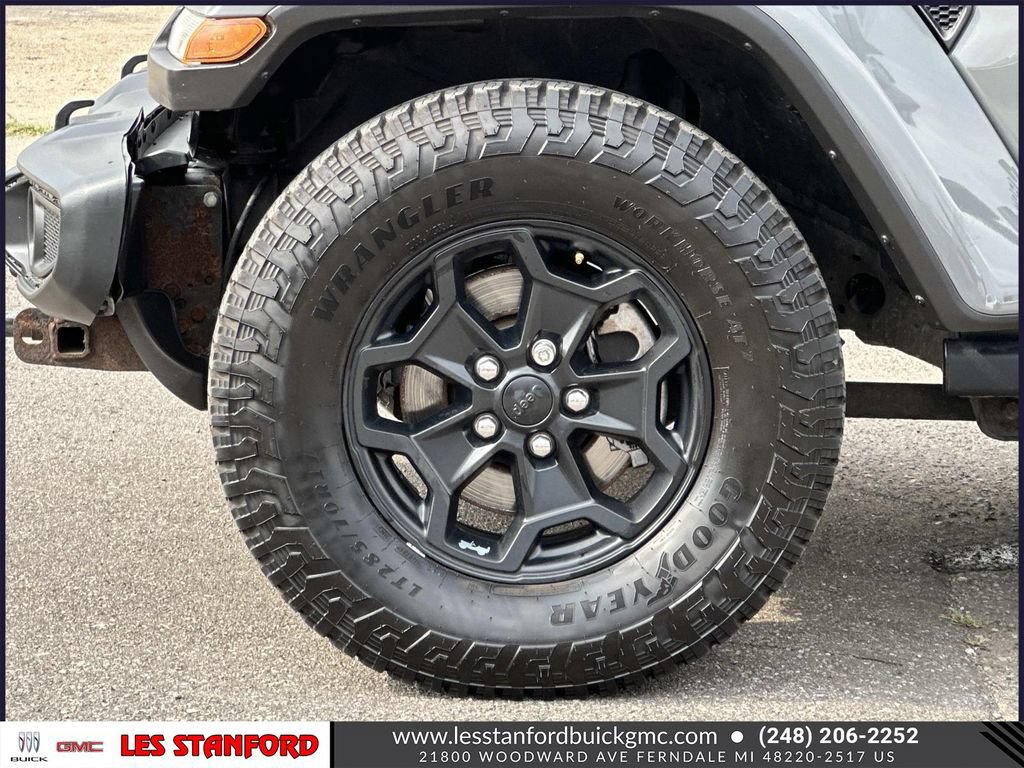 Used 2021 Jeep Gladiator Sport AWD/4WD image 10