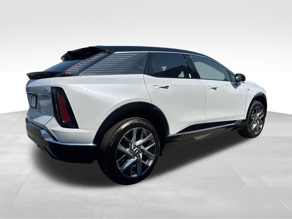 New 2027 Cadillac Optiq Luxury AWD/4WD image 6