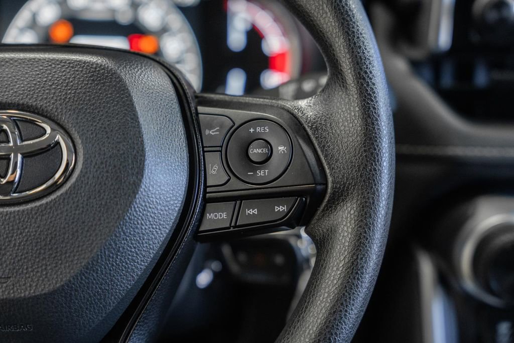 Used 2025 Toyota RAV4 LE image 24