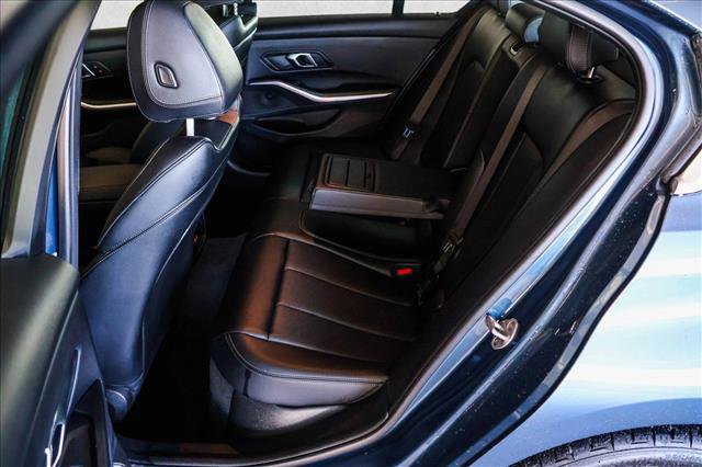 Certified 2025 BMW 330i xDrive Sedan w/ Premium Package image 22