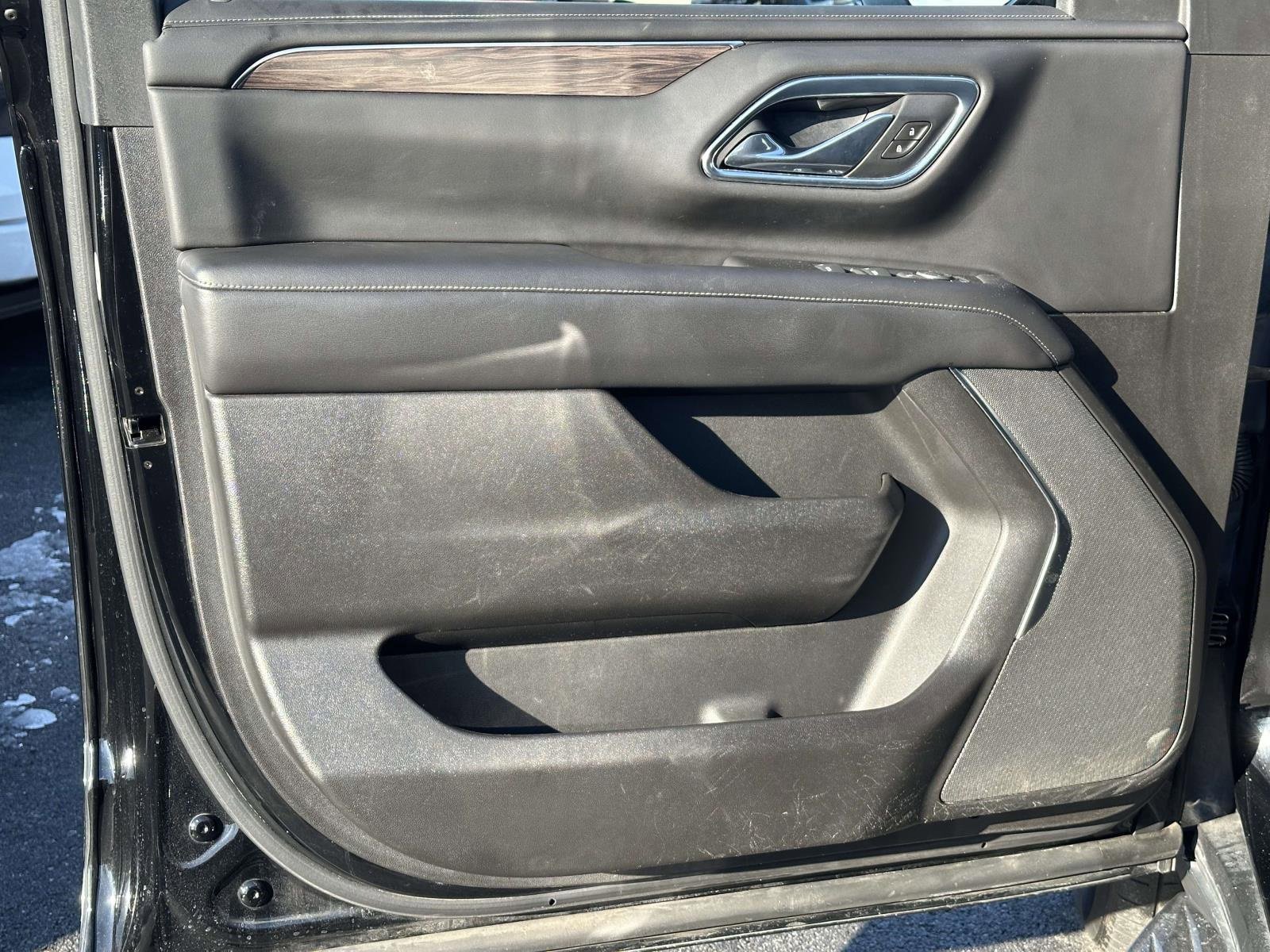 Used 2021 Chevrolet Suburban LS w/ Driver Alert Package image 20